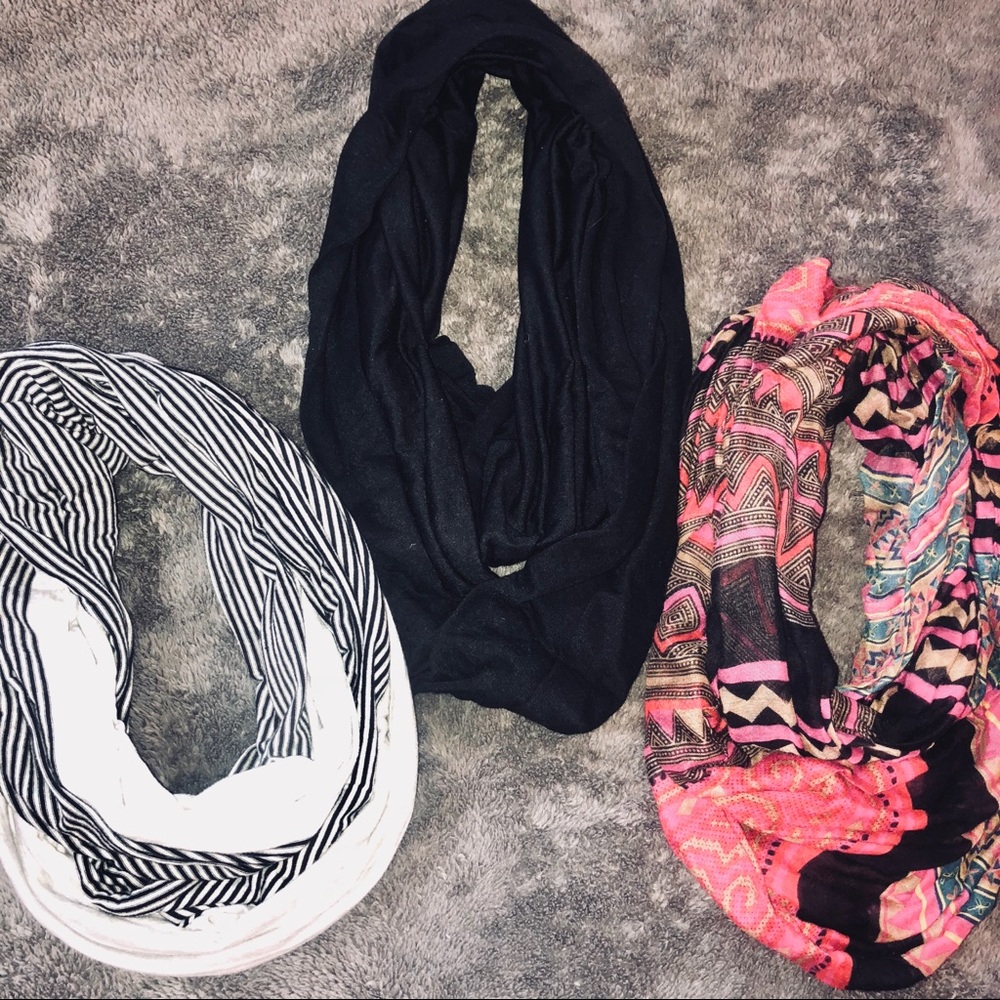 3 Infinity Scarves! ❄️